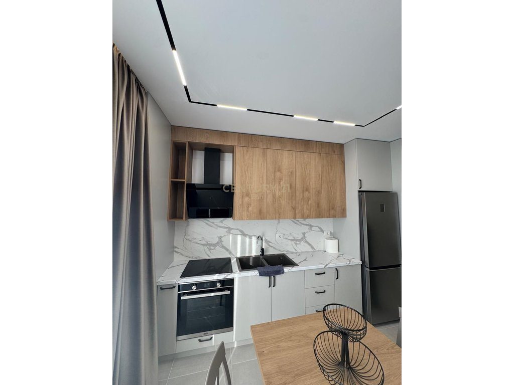JEPET ME QIRA APARTAMENT 2+1 I ARREDUAR NE GOLEM PRANE PREMIUM HOTEL !