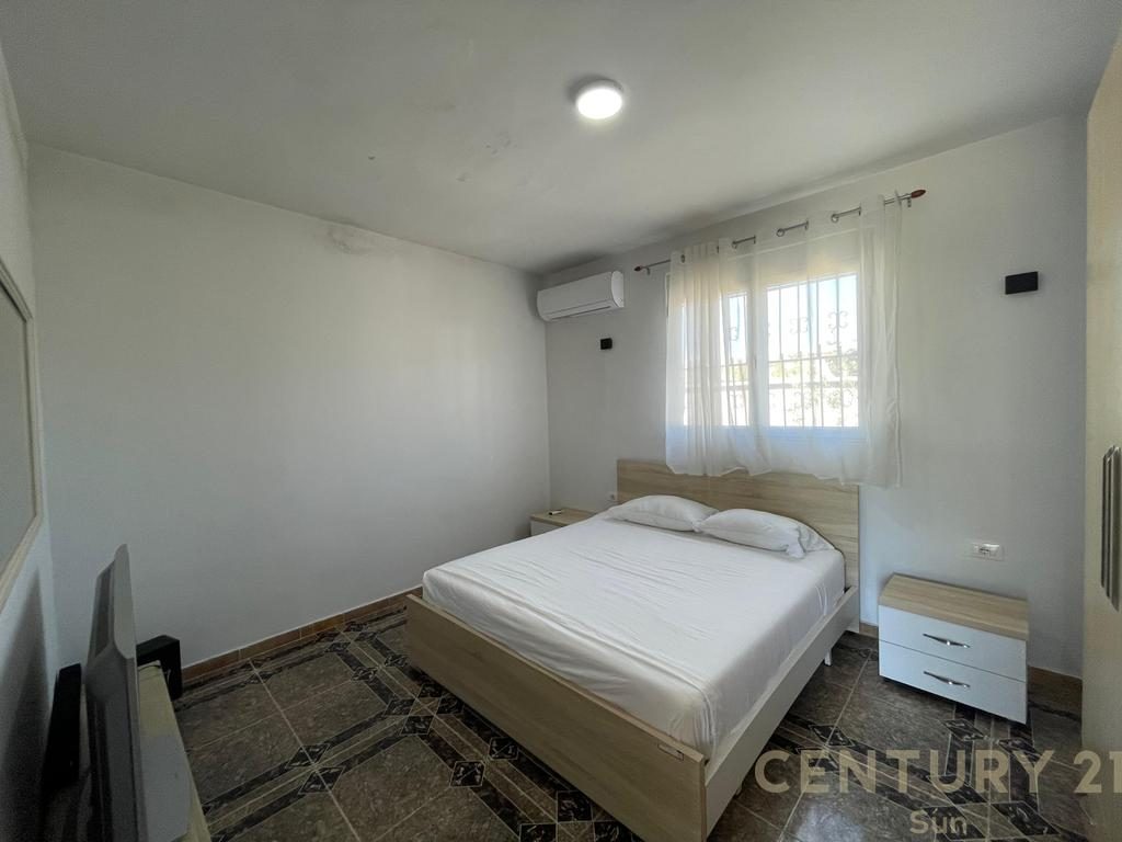 APARTAMENT 2+1+2 PER QIRA PRANE PORTIT - VLORE!