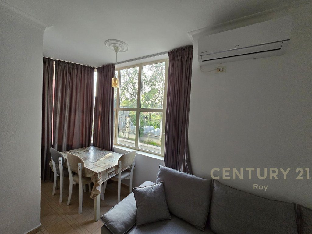 SHITET APARTAMENT 1+1 TEK MALI I ROBIT!