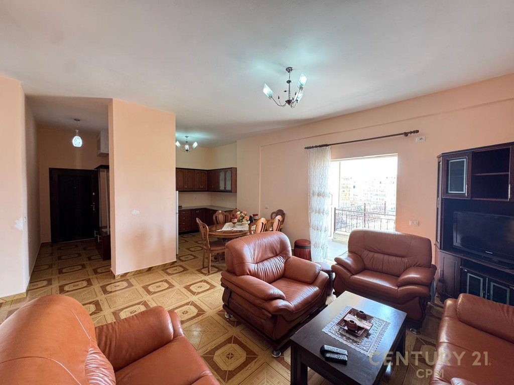 APARTAMENT 2+1 PER SHITJE NE SARANDE!