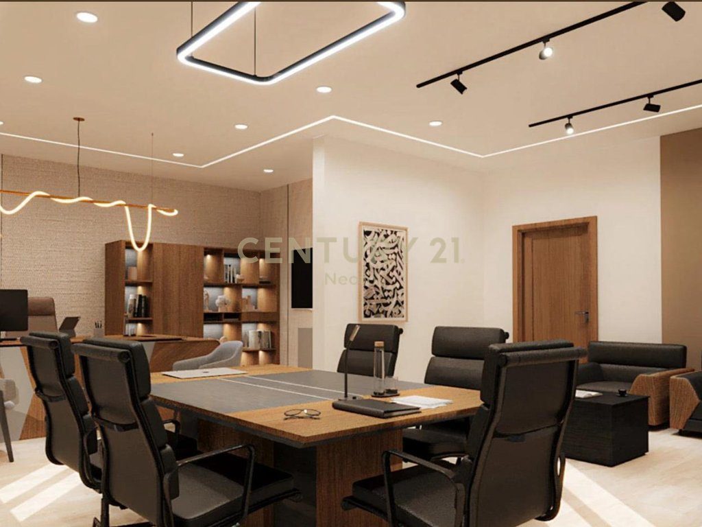 JEPET AMBIENT ME QIRA - 110 m², NË ZEMËR TE BLLOKUT!!