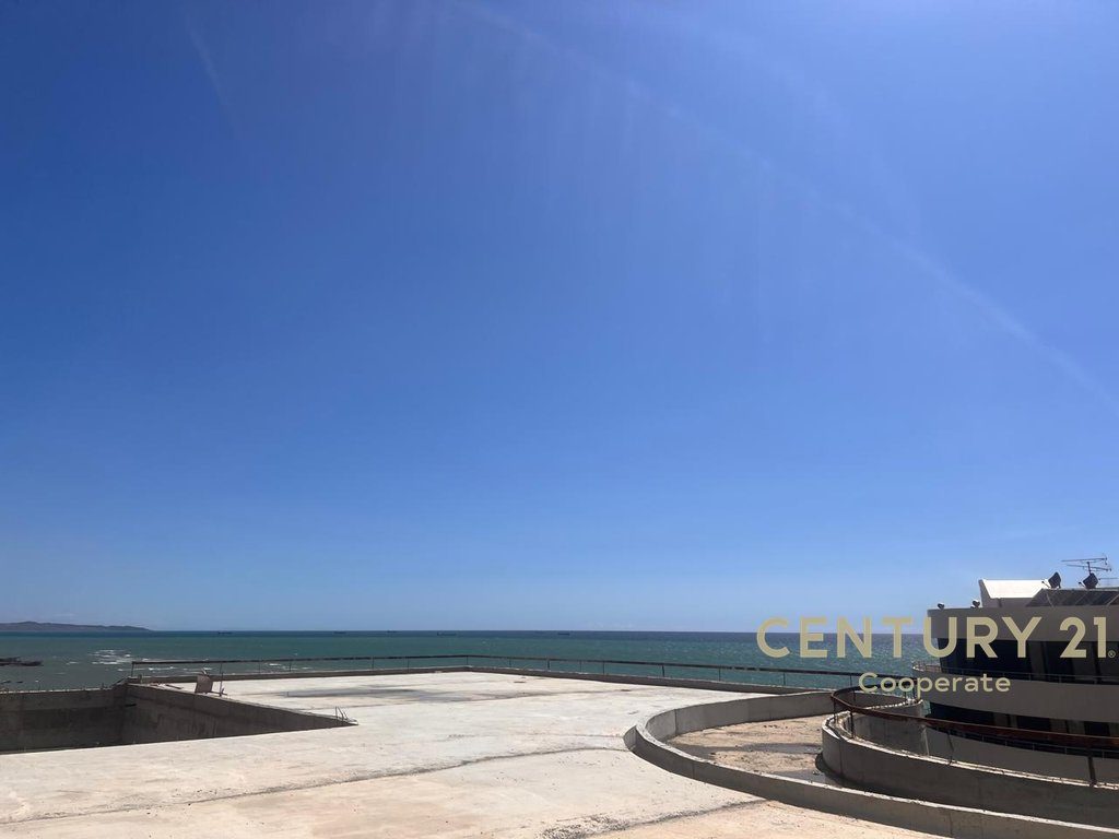 SHESIM APARTAMENT 2+1 NE DURRES, PAMJE NGA DETI, ORIENTIMI PERENDIM
