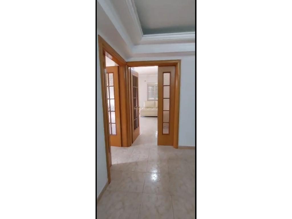 JEPET ME QIRA ZYRE/BANIM APARTAMENT 3+1+2,PAZARI I RI!