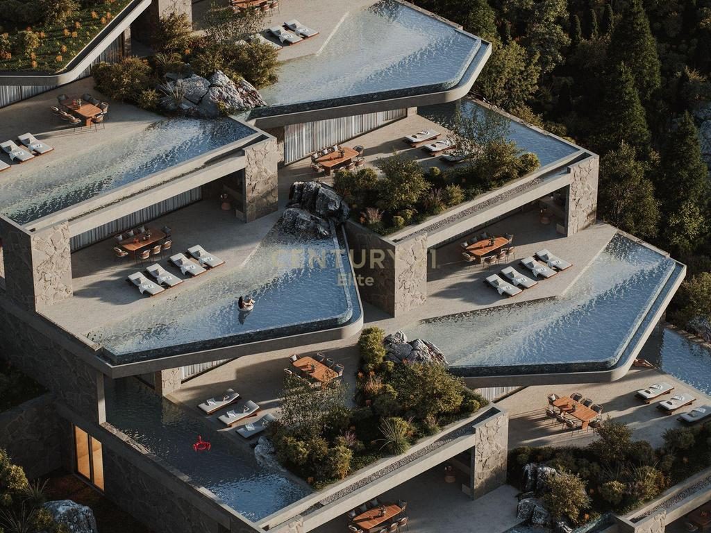 HORIZONES TERRACES — APARTAMENT ME PISHINË PRIVATE NË PALASË