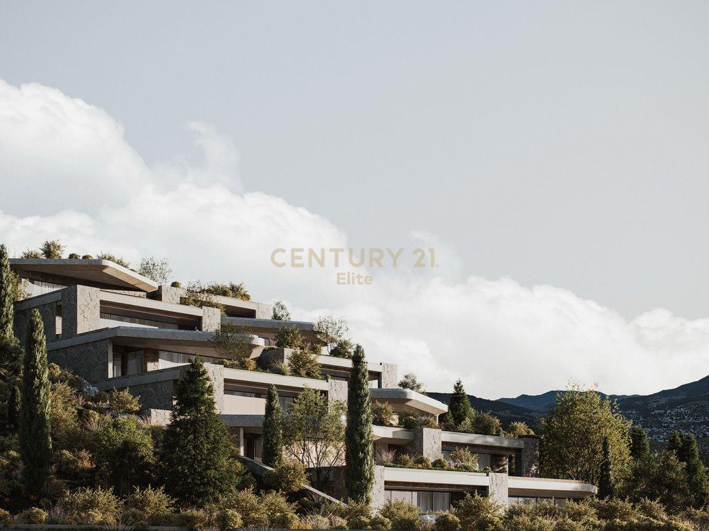 HORIZONES TERRACES — APARTAMENT ME PISHINË PRIVATE NË PALASË
