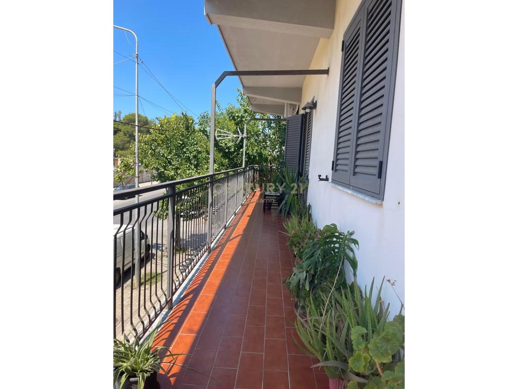 Apartament 3+1 në shitje në Spitallë, Durrës - 130000€ | 224 m²