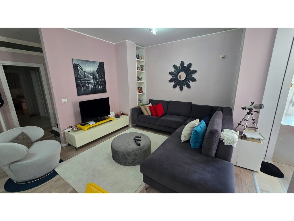 SHITET APARTAMENT MODERN TE KOMUNA E PARISIT