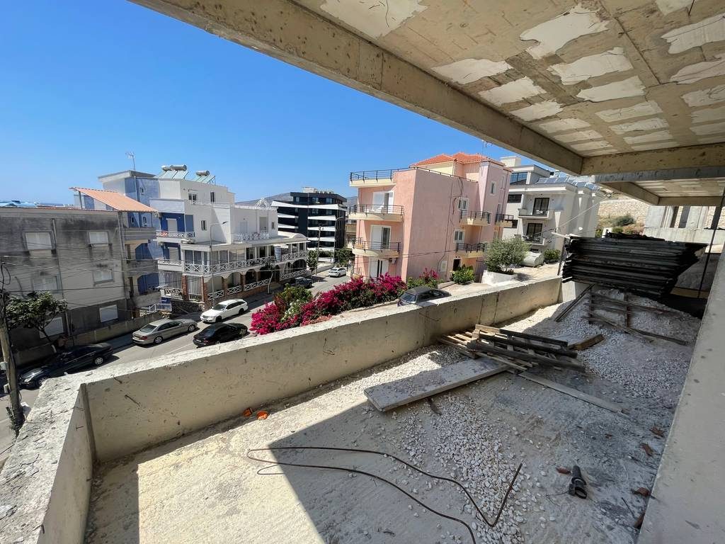 SARANDE, SHESIM APARTAMENT 1+1