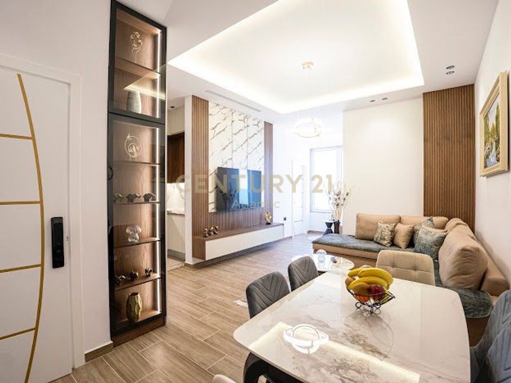 Shitet Super Apartament i Investuar 1+1 – 27-Katëshi, Vollga Durrës – Pamje Anësore Deti!!
