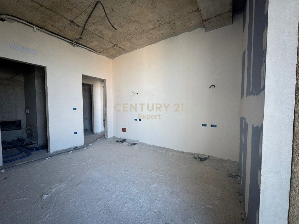 SHESIM APARTAMENT 2+1 TEK EXPOZITA BUILDING KATI 11!