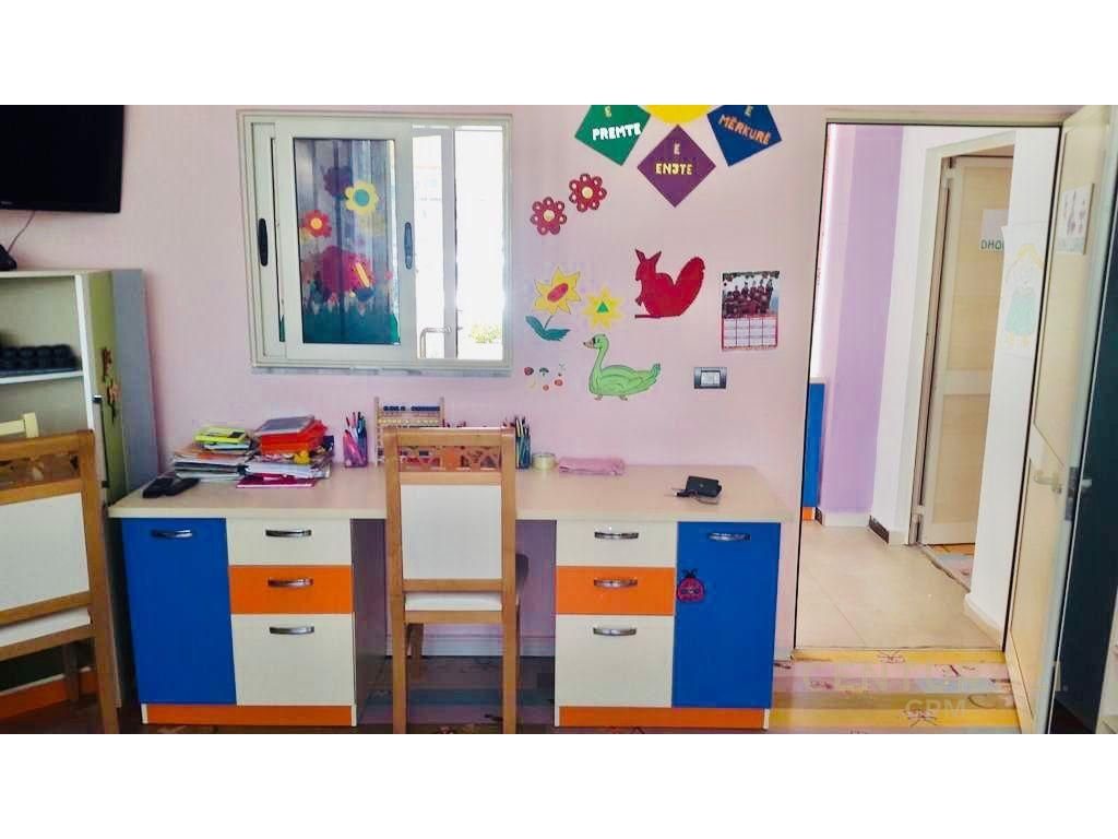 Ambient komercial per Qira në Plazh Iliria, Durrës - 800€ | 250 m²