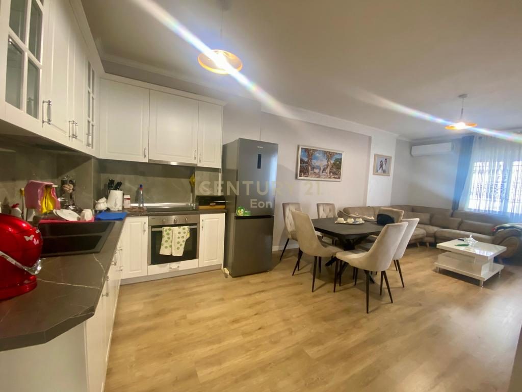 SHITET APARTAMENT 1+1 TEK ISH URT, DURRES !