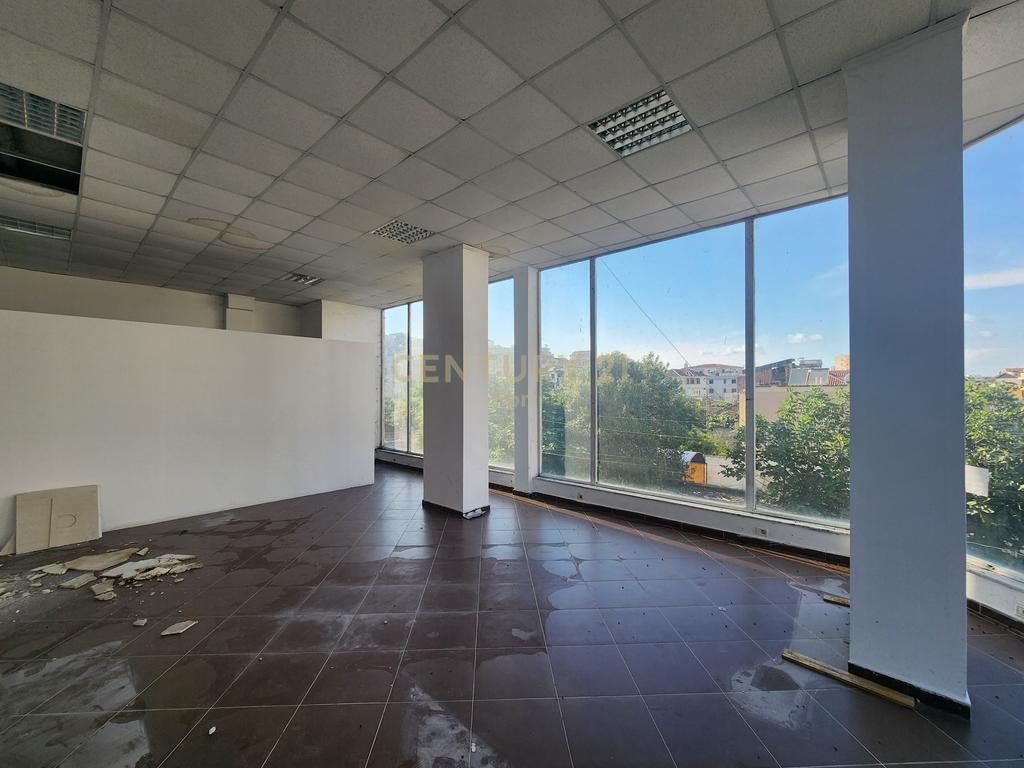 Ambient biznesi për shitje te Spitali, Durrës - 164000€ | 82.41 m²