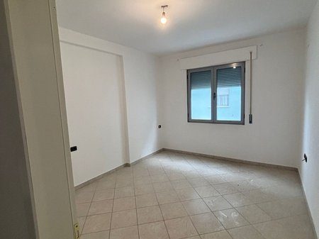 SUPER MUNDESI INVESTIMI!!! SHESIM 4 APARTAMENTE  ME TIPOLOGJI 1+1 NE  "PLAZH TE VJETER"