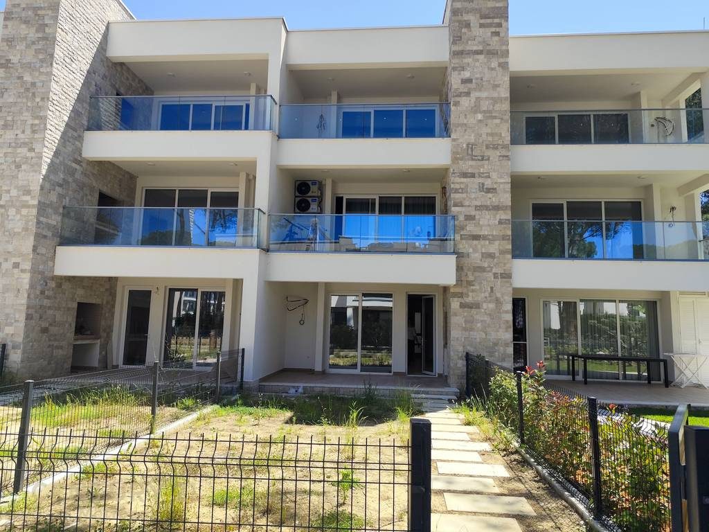 APARTAMENT 1+1 PER SHITJE NE GJIRIN E LALEZIT