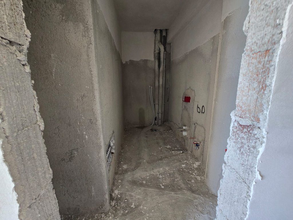 APARTAMENT 1+1 PER SHITJE,NE RADHIME! PAMJE DET!