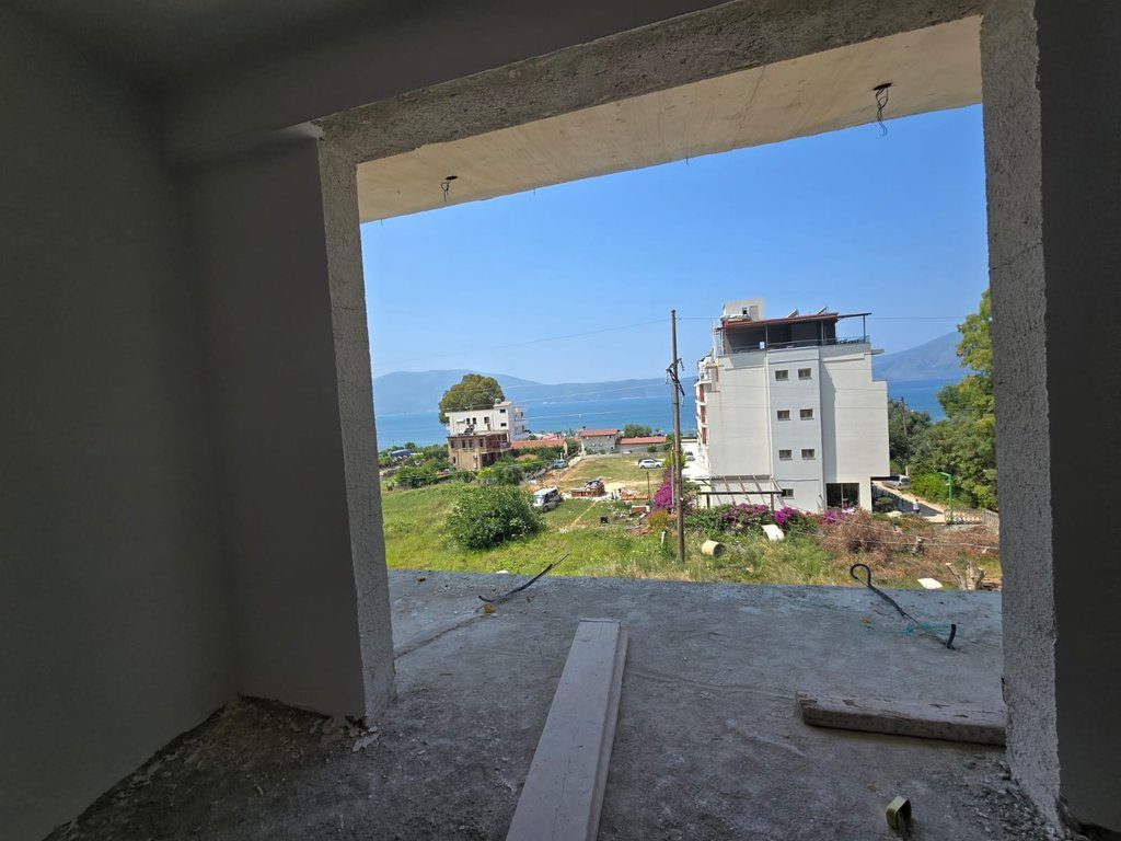 APARTAMENT 1+1 PER SHITJE,NE RADHIME! PAMJE DET!