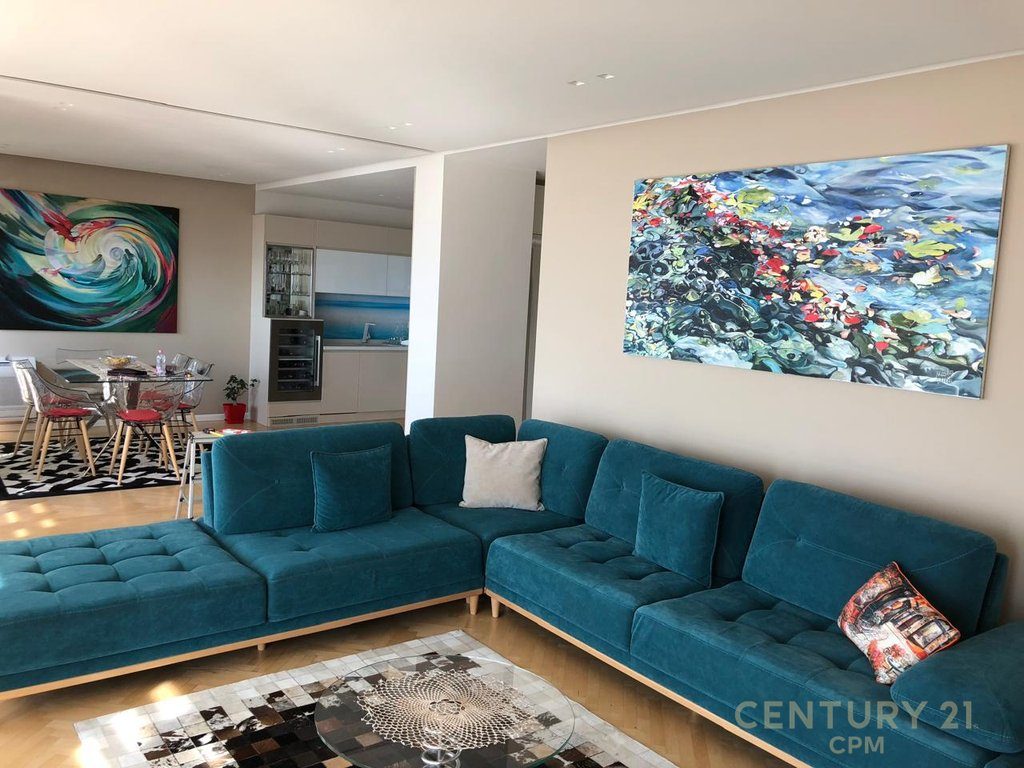NE SHKEMBIN E KAVAJES SHESIM APARTAMENT LUKSOZ 1+1  PAMJE BALLORE NE DET