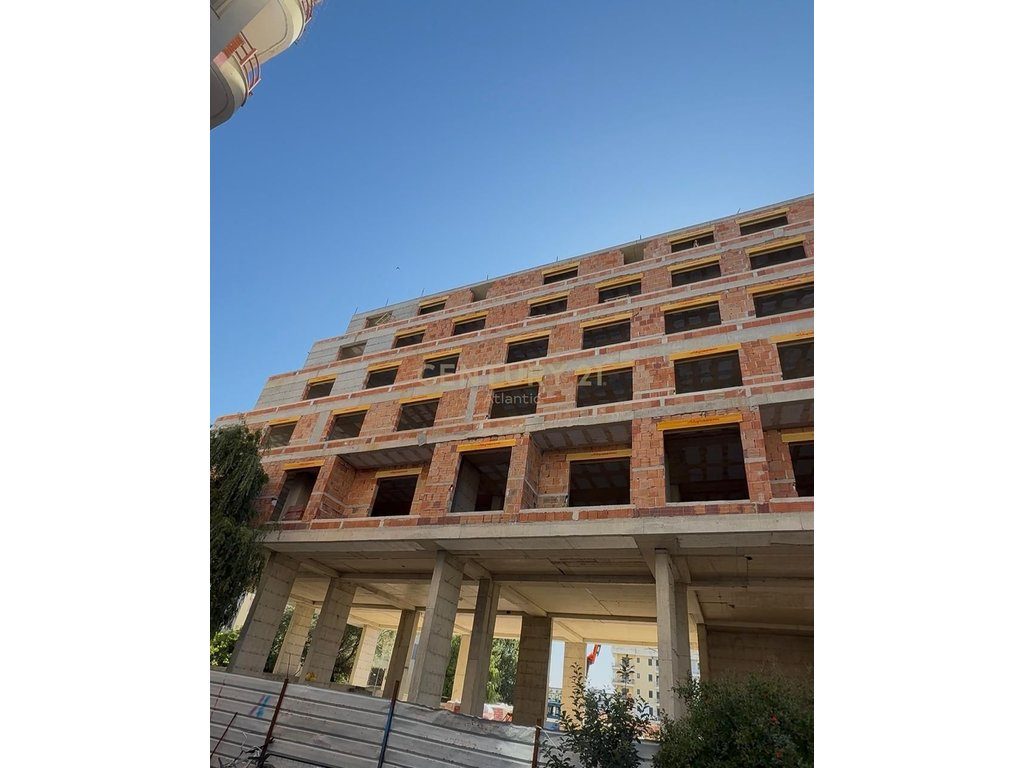 Apartament 1+1Për Shitje në Golem, Ndertim i ri !