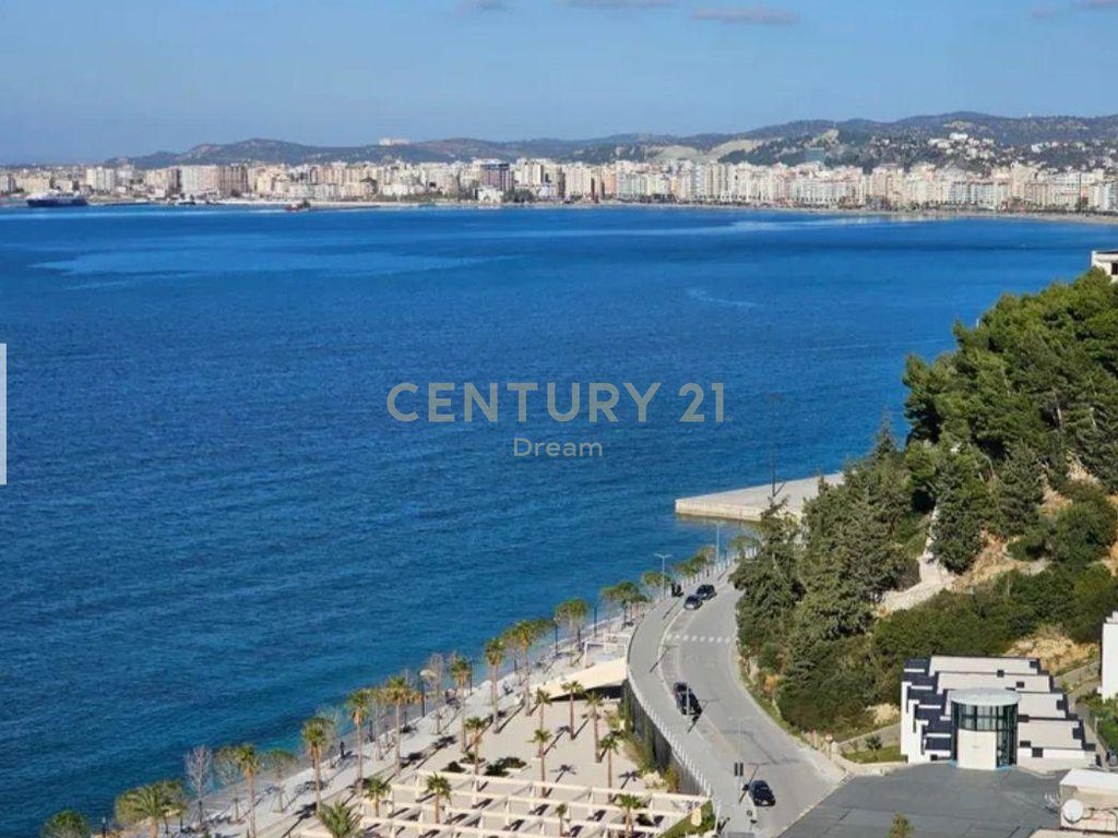 SHITET APARTAMENT 2+1 TEK UJI I FTOHTE NE VLORE ‼️
