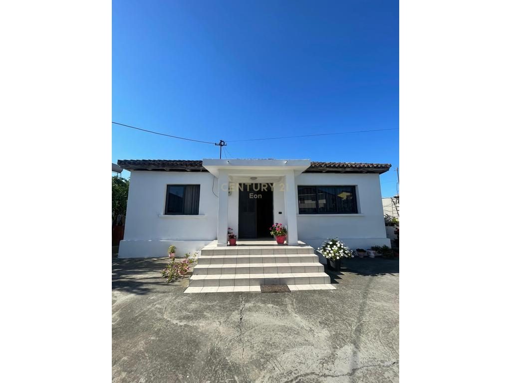 SHITET SHTEPI PRIVATE NJE - KATESHE NE KATUND SUKTH,DURRES !