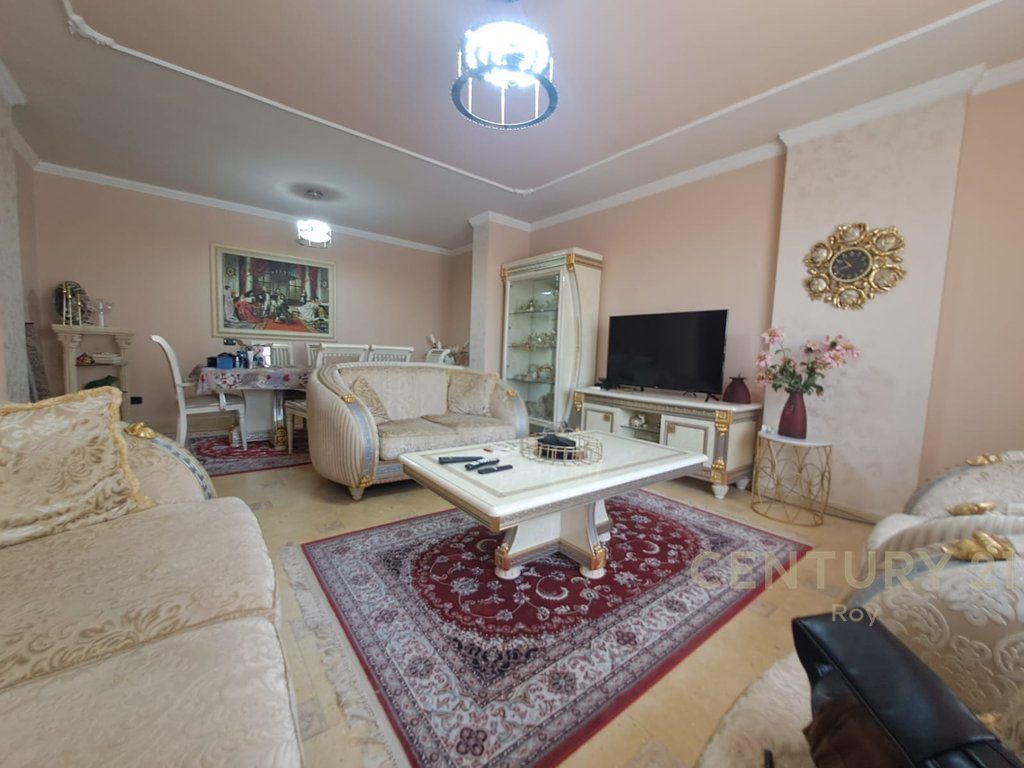 SHITET APARTAMENT 4+1+2 NE LAGJEN nr.6 AFER KOPSHTIT SOTIR NOKA.!!