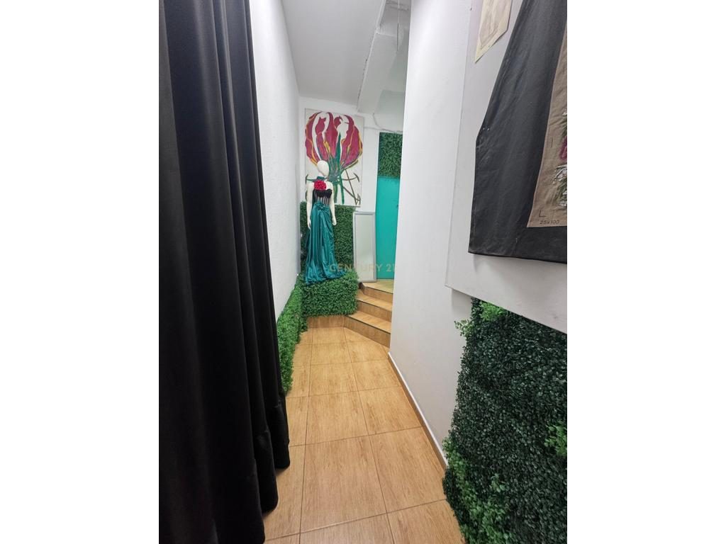 !!Jepet me qira ambient biznesi në Myslym Shyr – buze rruge, me hyrje të dedikuar!!