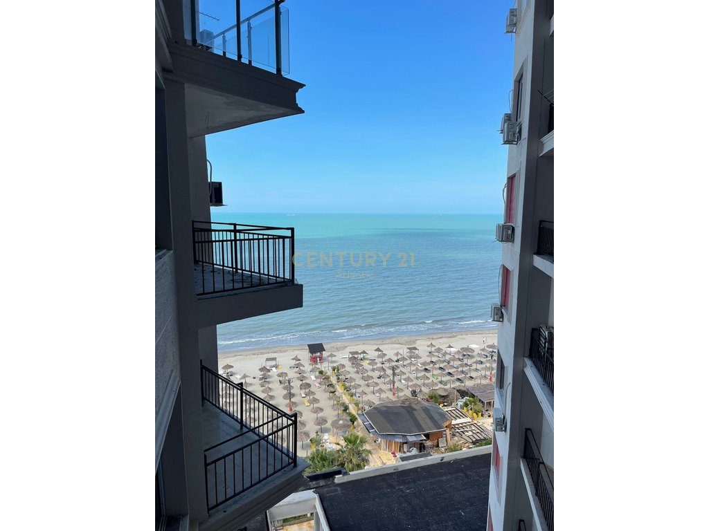 SHITET  APARTAMENT NE VIJE TE PARE ME PAMJE NGA DETI TEK SHKEMBI I KAVAJES, DURRES!!