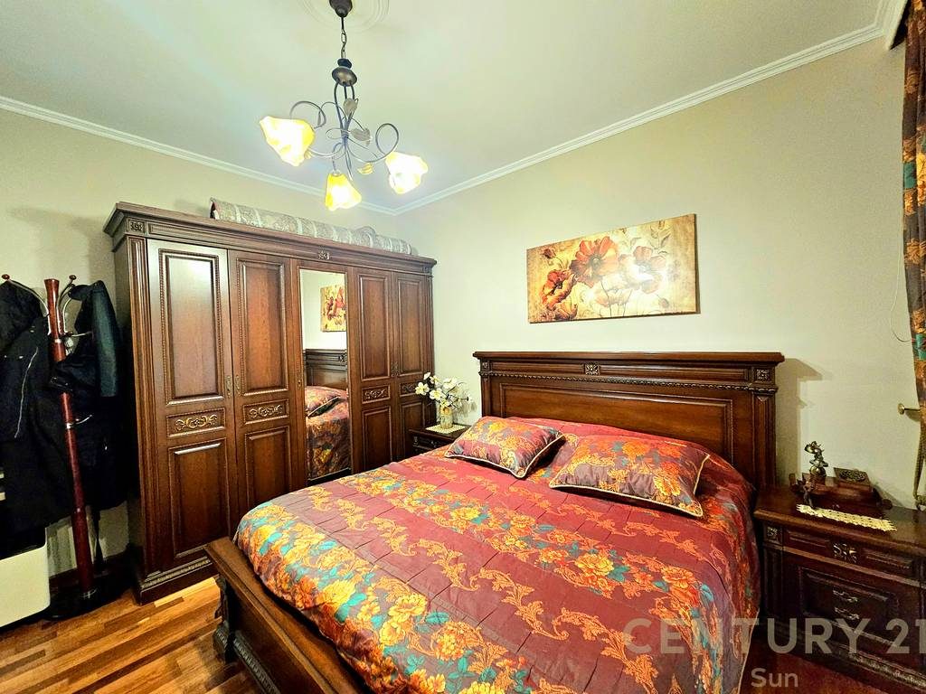 APARTAMENT 2+1+PARKIM PER QIRA PRANE KOPSHTIT ZOOLOGJIK.
