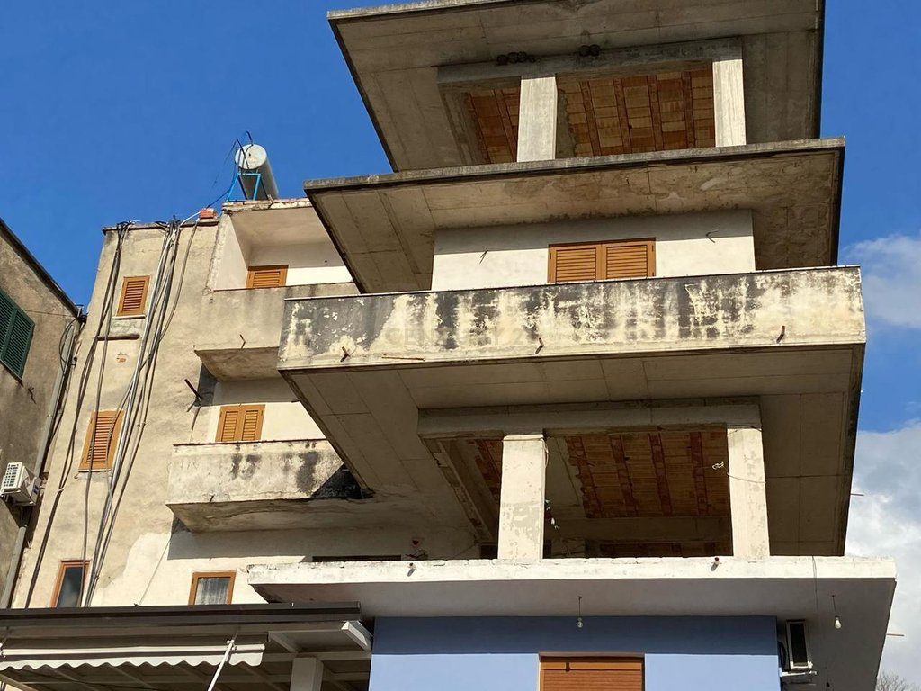 ORIKUM, SHITET APARTAMENT 2+1+2
