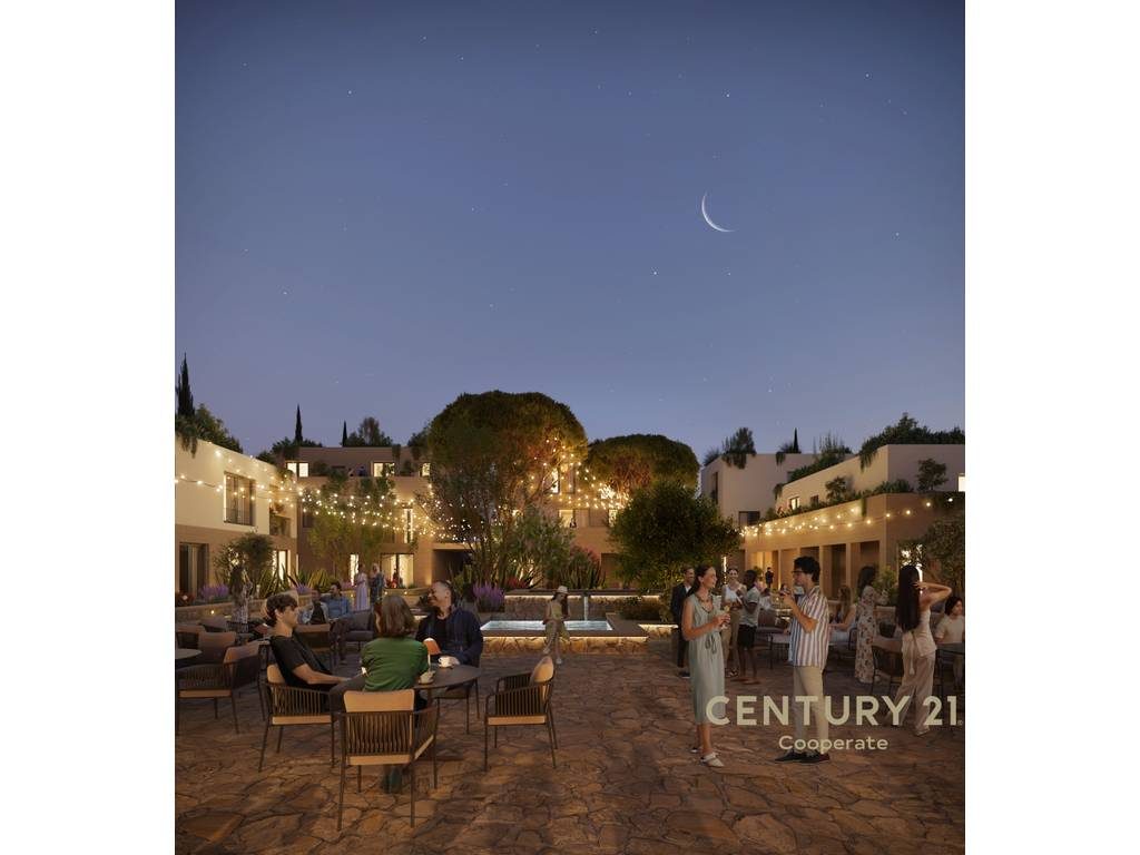 SHESIM APATAMENT 2+1+2 ME PAMJE NGA DETI NE RESORTIN TURISTIK VILLAGE SQUARE, DHERMI.