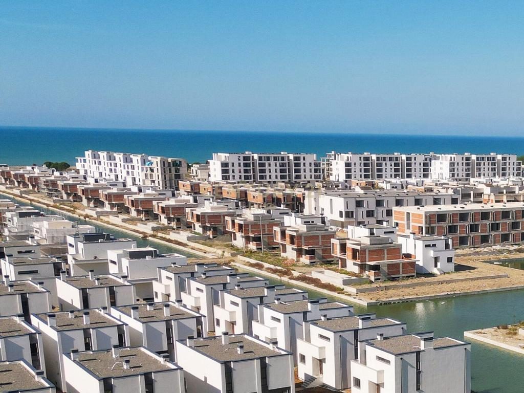 Super vile ne shitje tek Turquoise Marina!