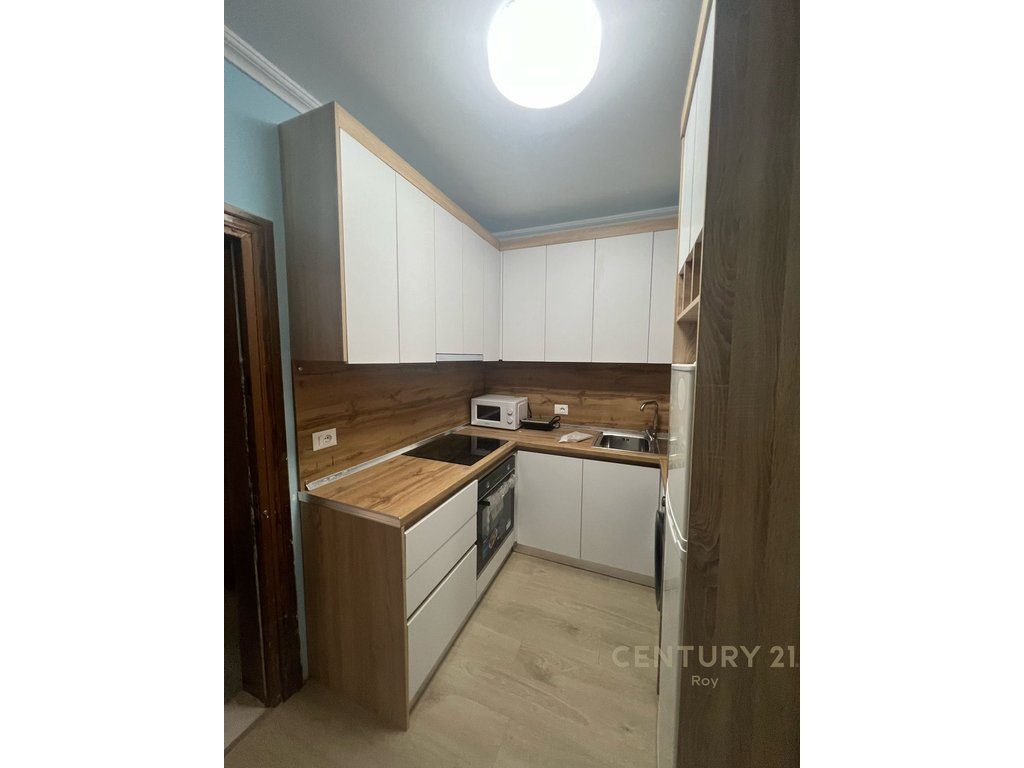 SHITET APARTAMENT 1+1 TE SHKEMBI I KAVAJES I SAPO MOBILUAR!!!