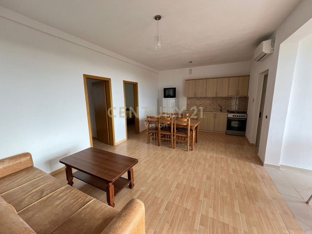 Apartament 3+1 Për Shitje në Velipojë