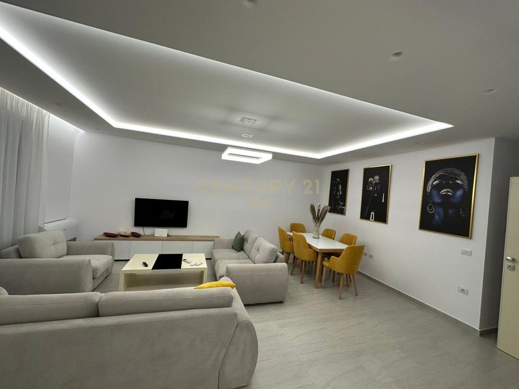 JEPET APARTAMENT ME QIRA DITORE NE SAN PIETRO!