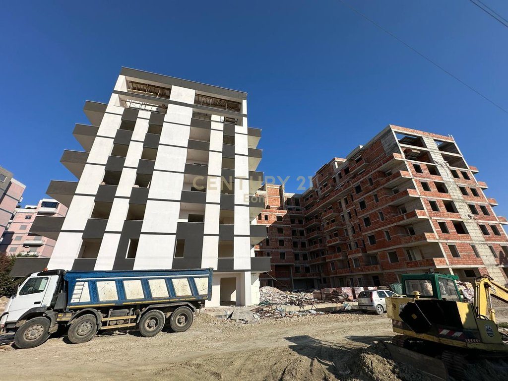 SHESIM APARTAMENT DUPLEX 2+1 NE KOMPLEKSIN ME TE RI NE GOLEM!