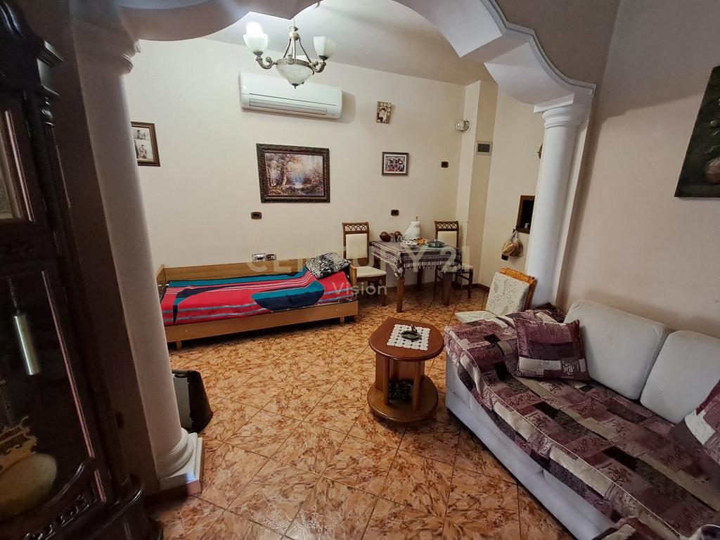 Shtëpi 4- kateshe  për shitje në Xhabije, Shkodër - 324 m²