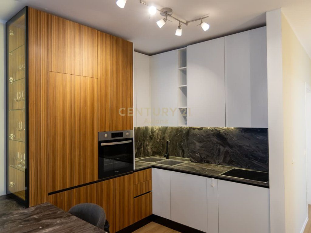 Apartament Modern 2+1 për Shitje pranë Lungomare 1 !