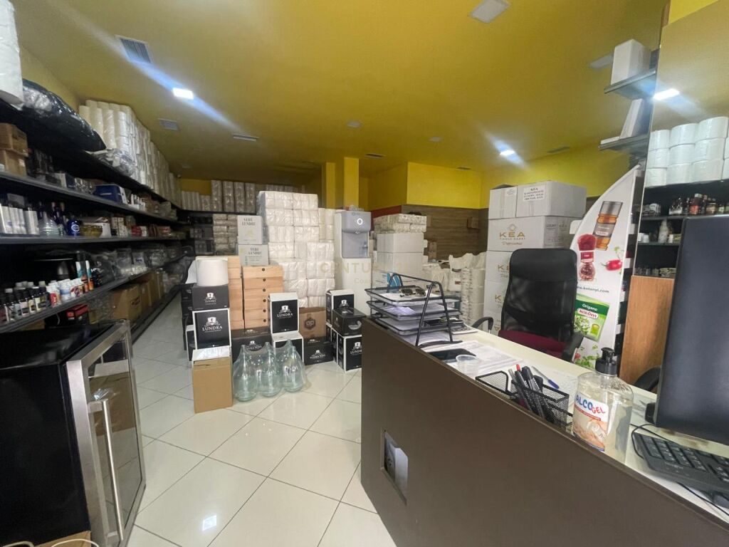 SHESIM NJESI SHERBIMI, AFER CONAD, NE VLORE