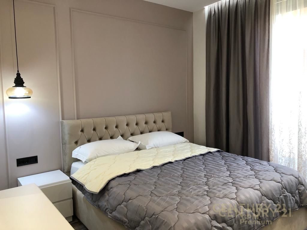 Shitet  Apartament Luksoz  + Post Parkimi te Rezidenca Sofia!