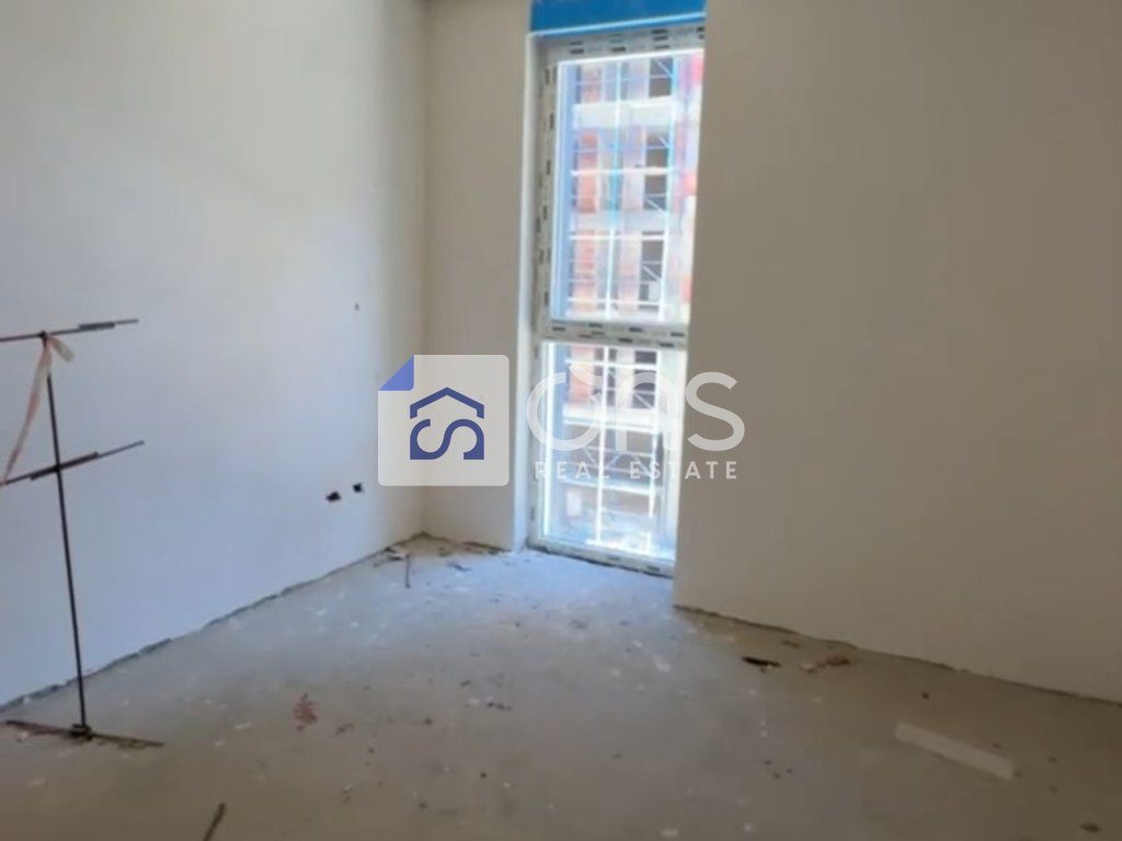 Shitet apartament 3+1 ne Bulevardin e Ri  " Orbital 3 ".