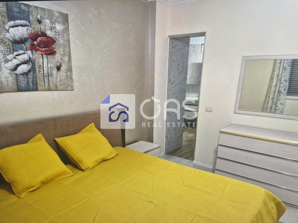 Shitet apartament 3+1 Ne Porcelan 219.000 euro