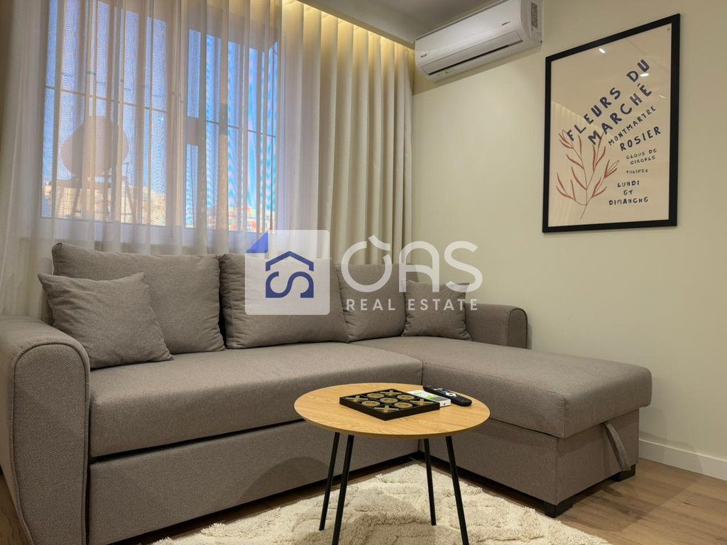 Shiten 2 apartamente 1+1 Ne 21 Dhjetori 193.000 euro