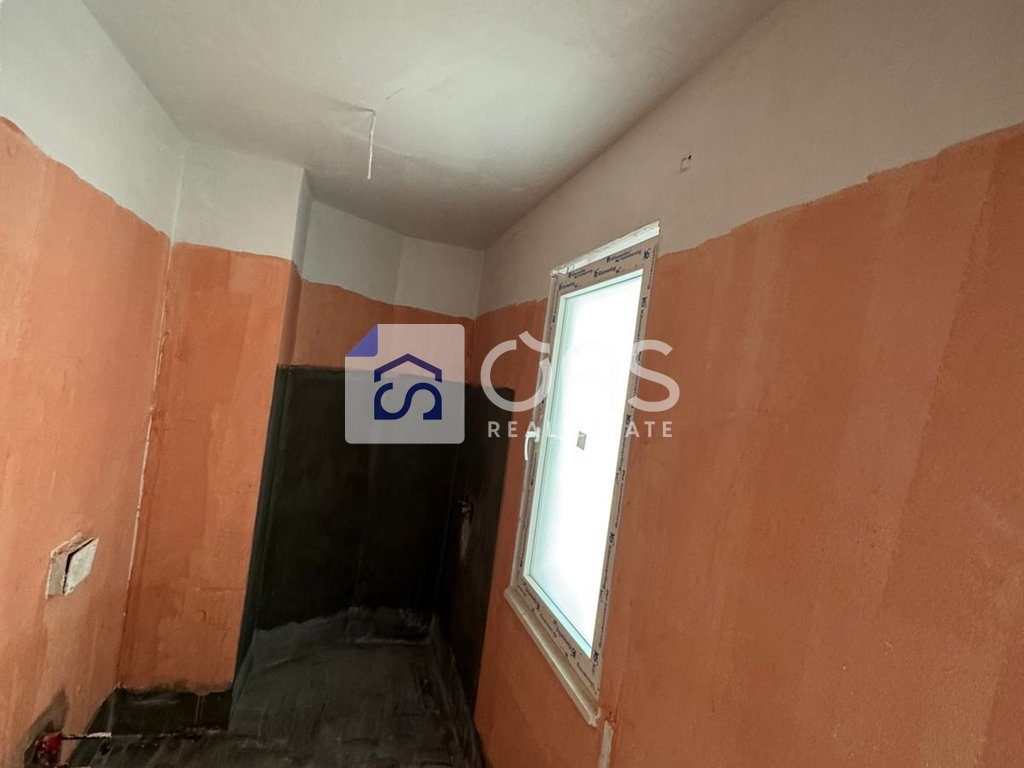 Shitet apartament 2+1+2 te Liqeni i Thate ( Lake Side)
Siperfaqja: 113.6m2 ,Cmimi i apartamentit : 204.000 euro - Oas Re...