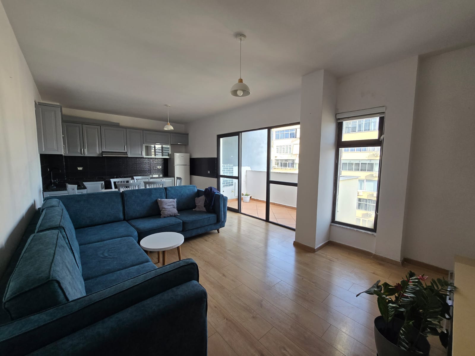 Apartament 2+1 te Njesia 7