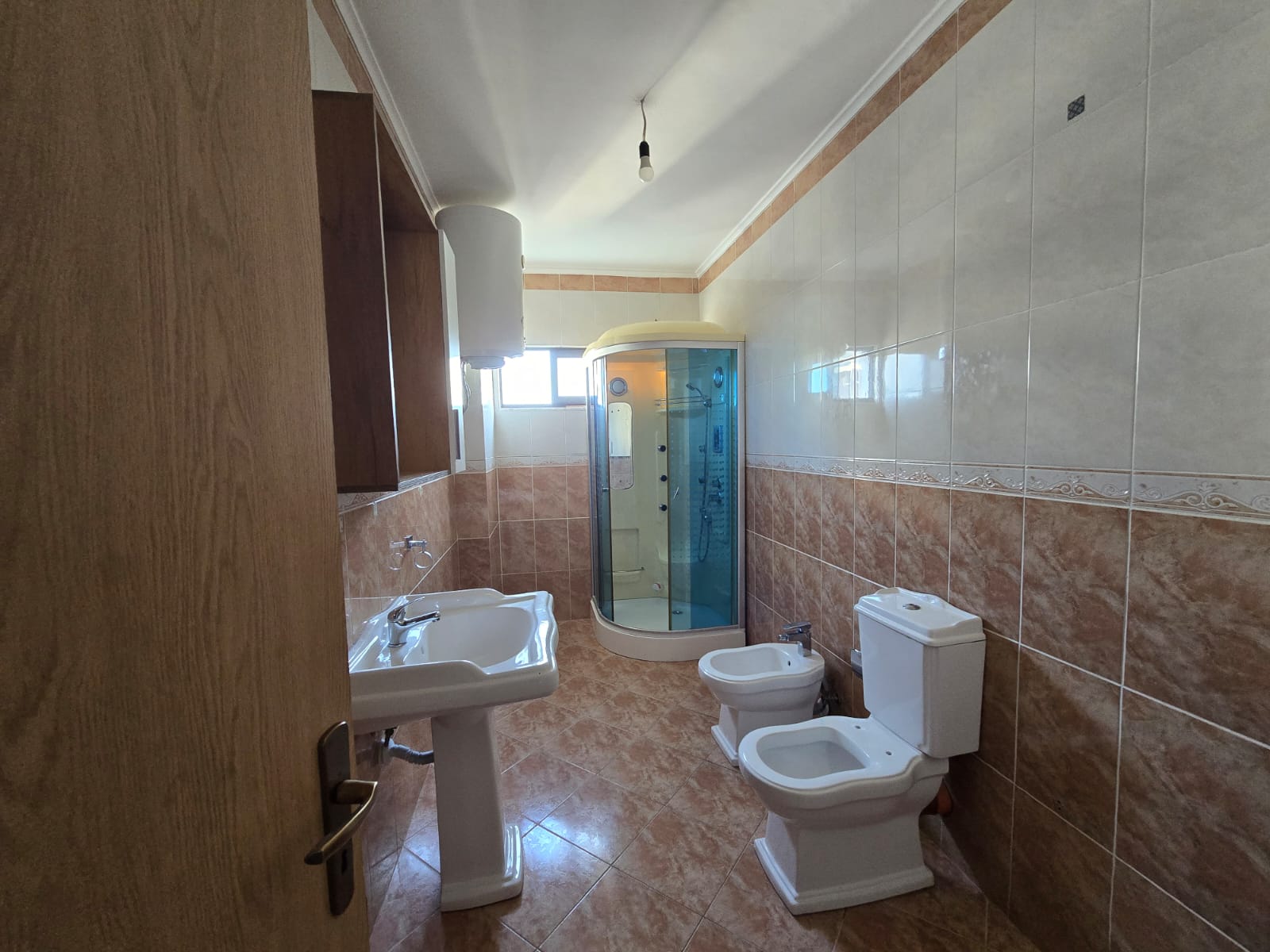 Apartament 2+1 te Njesia 7