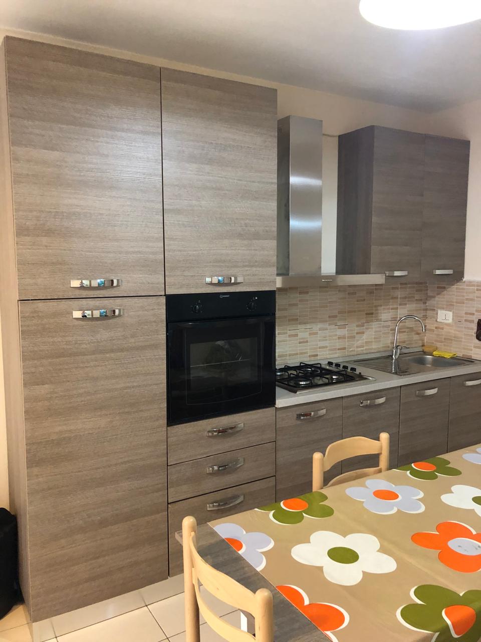 Shitet apartament 1+1 tek Pitagora, Yzberisht 95000 eur